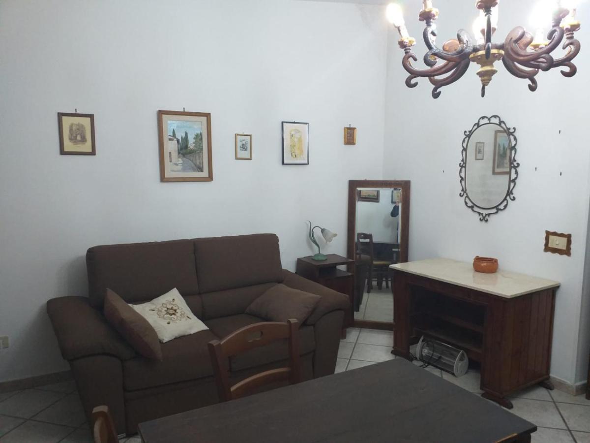 La Casa Di Lina Appartement Sezze Buitenkant foto