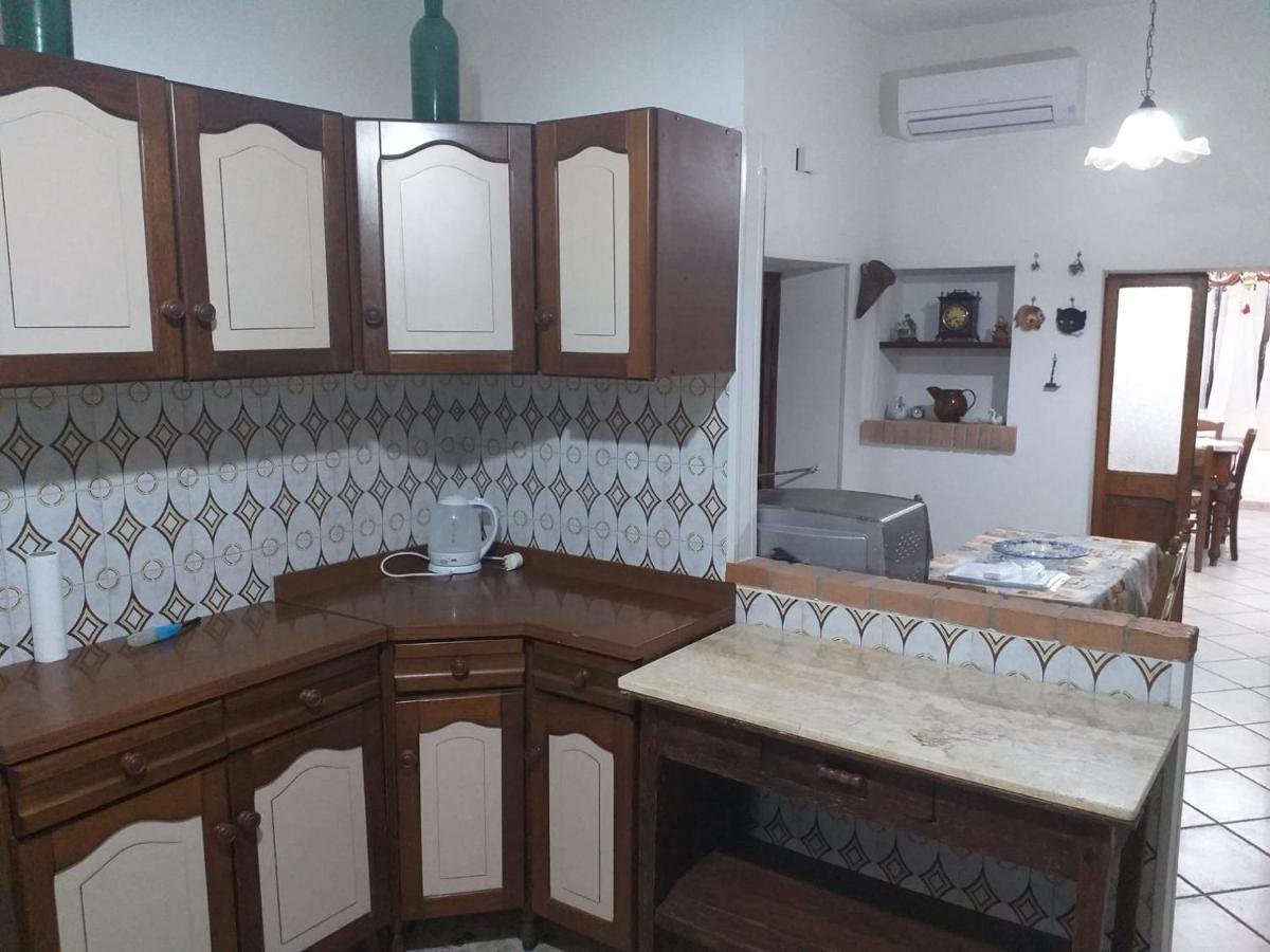 La Casa Di Lina Appartement Sezze Buitenkant foto